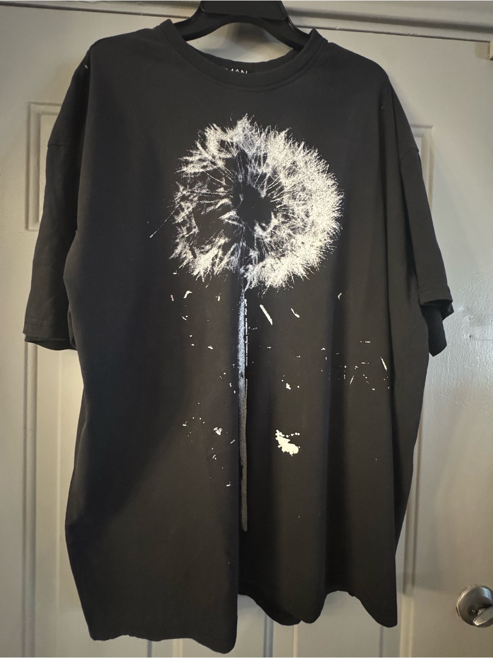 Black Dandelion Graphic Tee - Unbranded